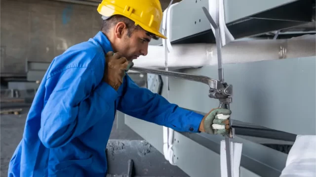 بستهبندی و بارگیری