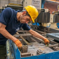 عملیات برشکاری و قطعهزنی