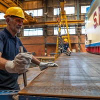 عملیات برشکاری و قطعهزنی